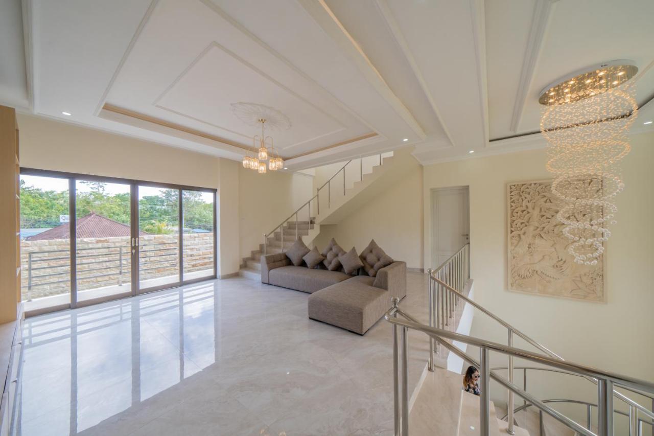 Villa Karen Uluwatu Екстериор снимка